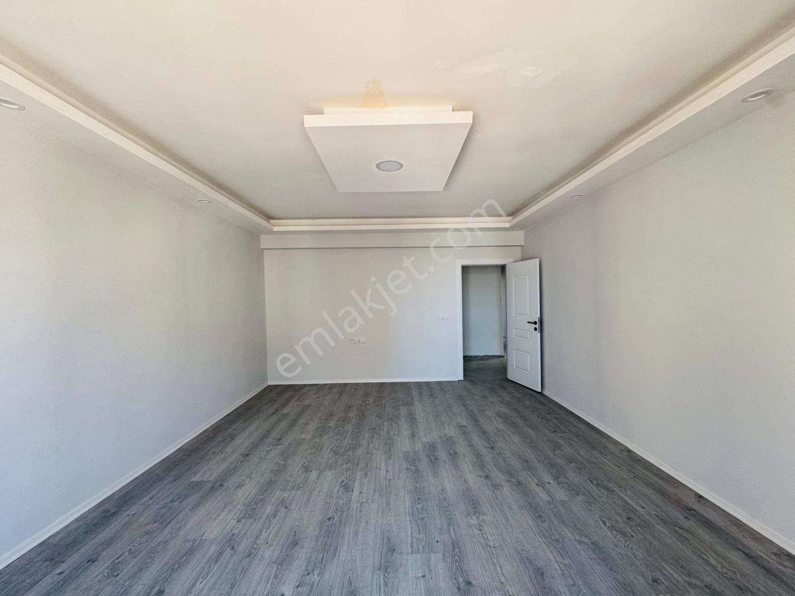 2,49_faiz Oranıy'la_istasyon Mah'de Hızlı Tren'e Komşu/ Site İçerisinde/ İskanlı Sıfır 3+1 - Görsel 8