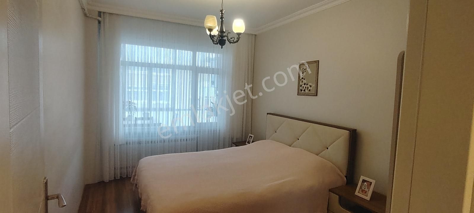 Engın Erdem Den Satılık 3+1 Metrobüs Durağına 30 Mt - Görsel 4