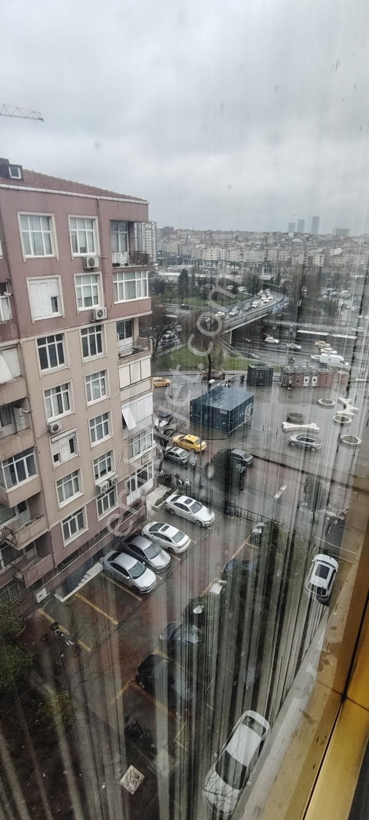 Engın Erdem Den Satılık 3+1 Metrobüs Durağına 30 Mt - Görsel 12