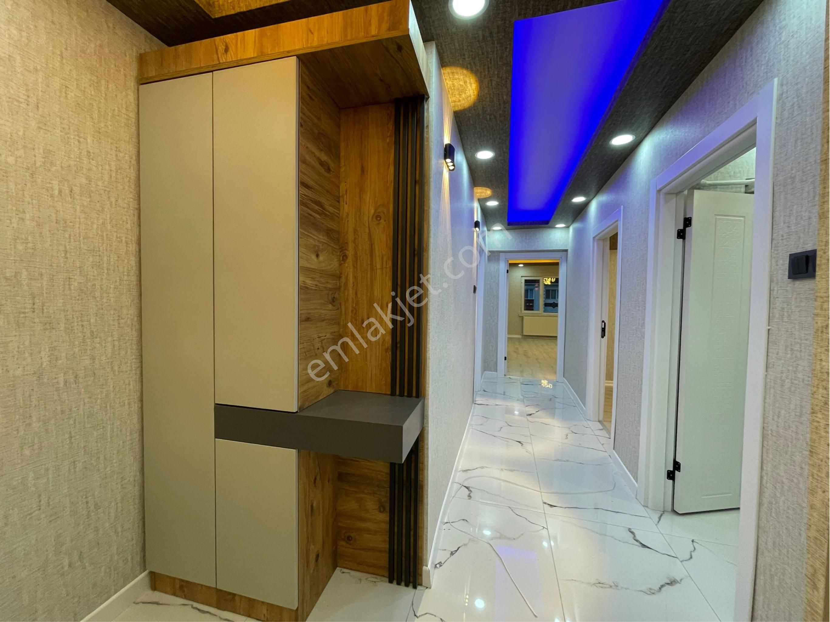 Sincan İstasyon Mh.'de 3+1 Bağımsız Katta Ön Cephe Full Yapılı Satılık Daire - Görsel 27