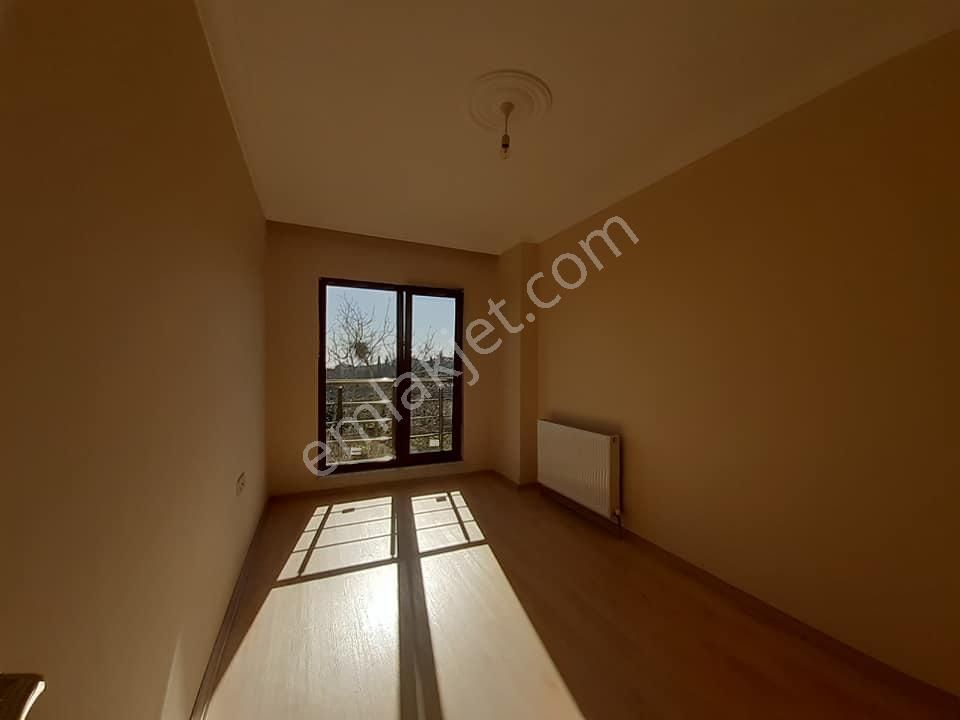 Üçyıldız Gayrimenkulden Hürriyet Mah.de 2+1 Kiralık Daire - Görsel 15