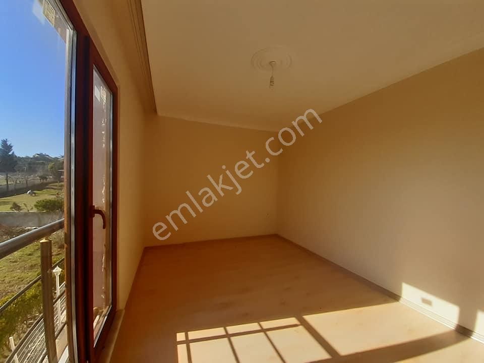 Üçyıldız Gayrimenkulden Hürriyet Mah.de 2+1 Kiralık Daire - Görsel 6