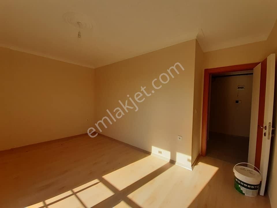 Üçyıldız Gayrimenkulden Hürriyet Mah.de 2+1 Kiralık Daire - Görsel 11