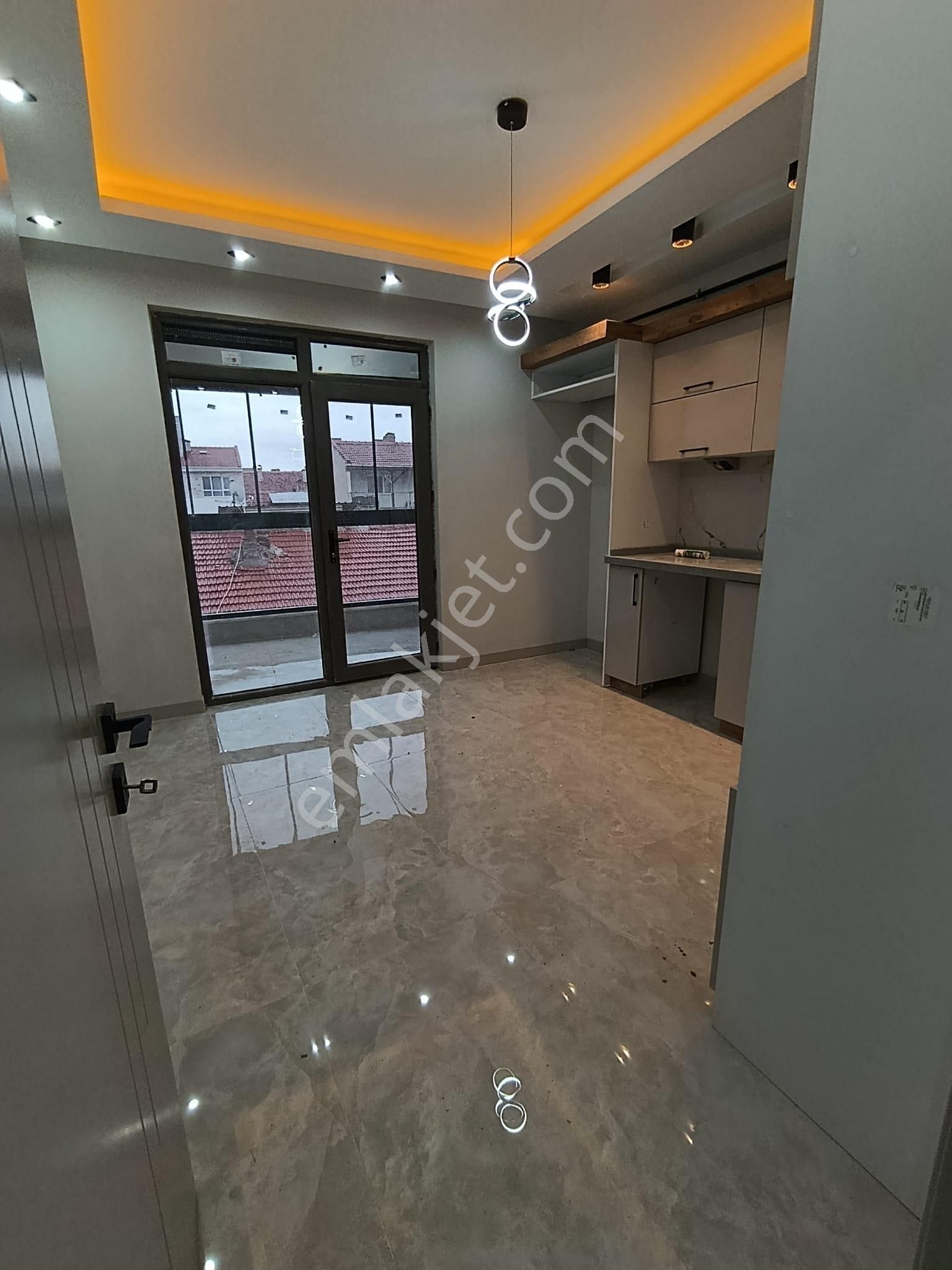 Şirintepe De Ebeveyn Banyolu 2+1 Sıfır Daire - Görsel 2