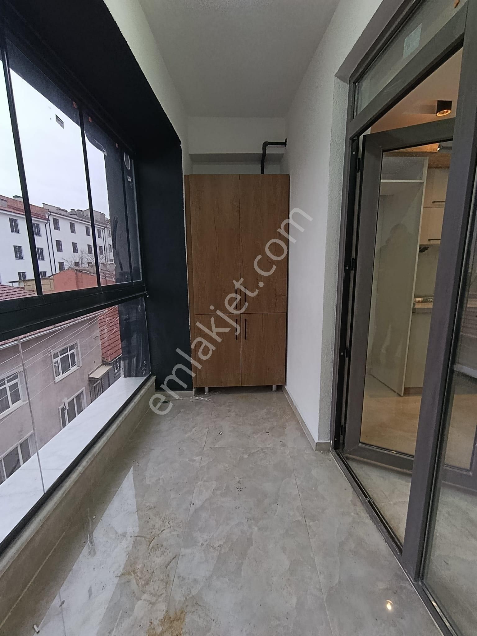 Şirintepe De Ebeveyn Banyolu 2+1 Sıfır Daire - Görsel 4