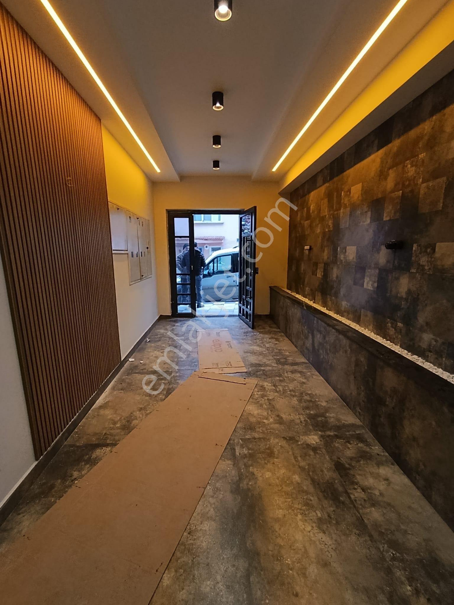 Şirintepe De Ebeveyn Banyolu 2+1 Sıfır Daire - Görsel 18