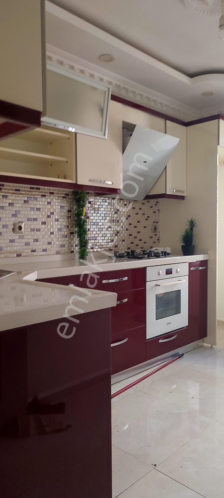 Karakaş Mahallesi Nüshediye Sokakta Lüks 2+1 Daire Kiralıktır - Görsel 19