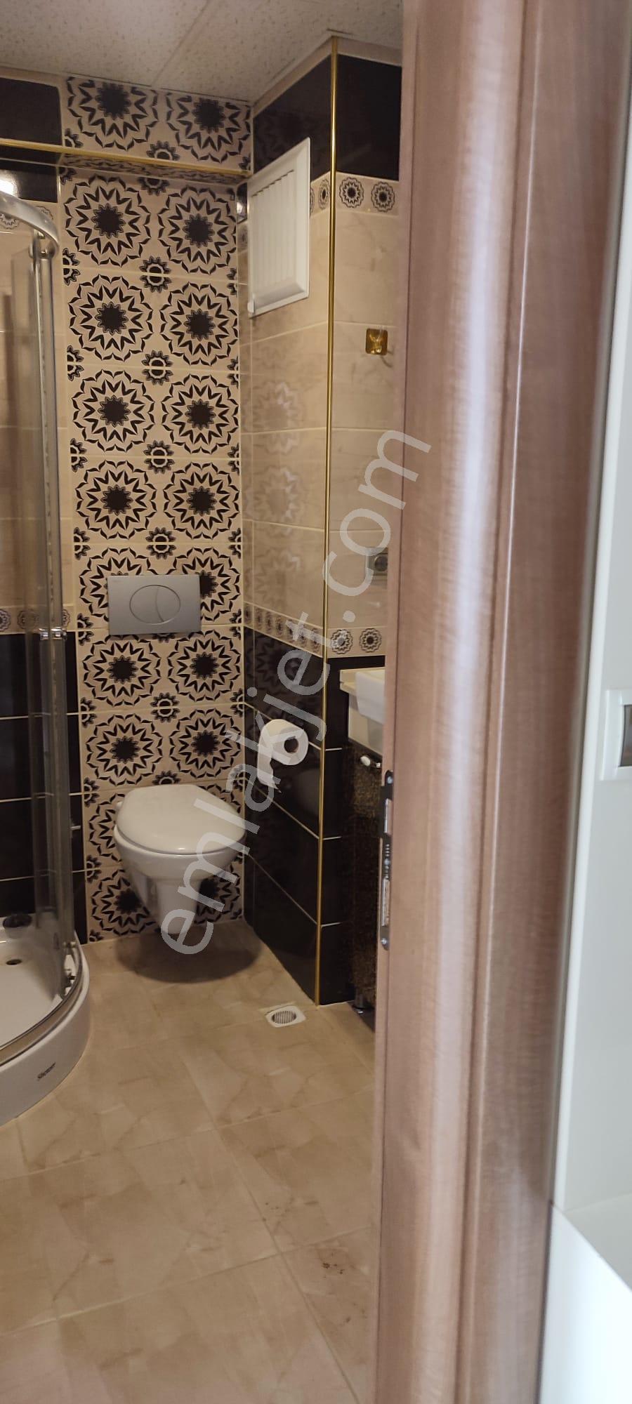 Karakaş Mahallesi Nüshediye Sokakta Lüks 2+1 Daire Kiralıktır - Görsel 24