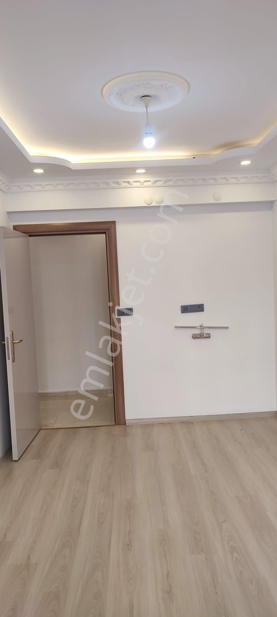 Karakaş Mahallesi Nüshediye Sokakta Lüks 2+1 Daire Kiralıktır - Görsel 8