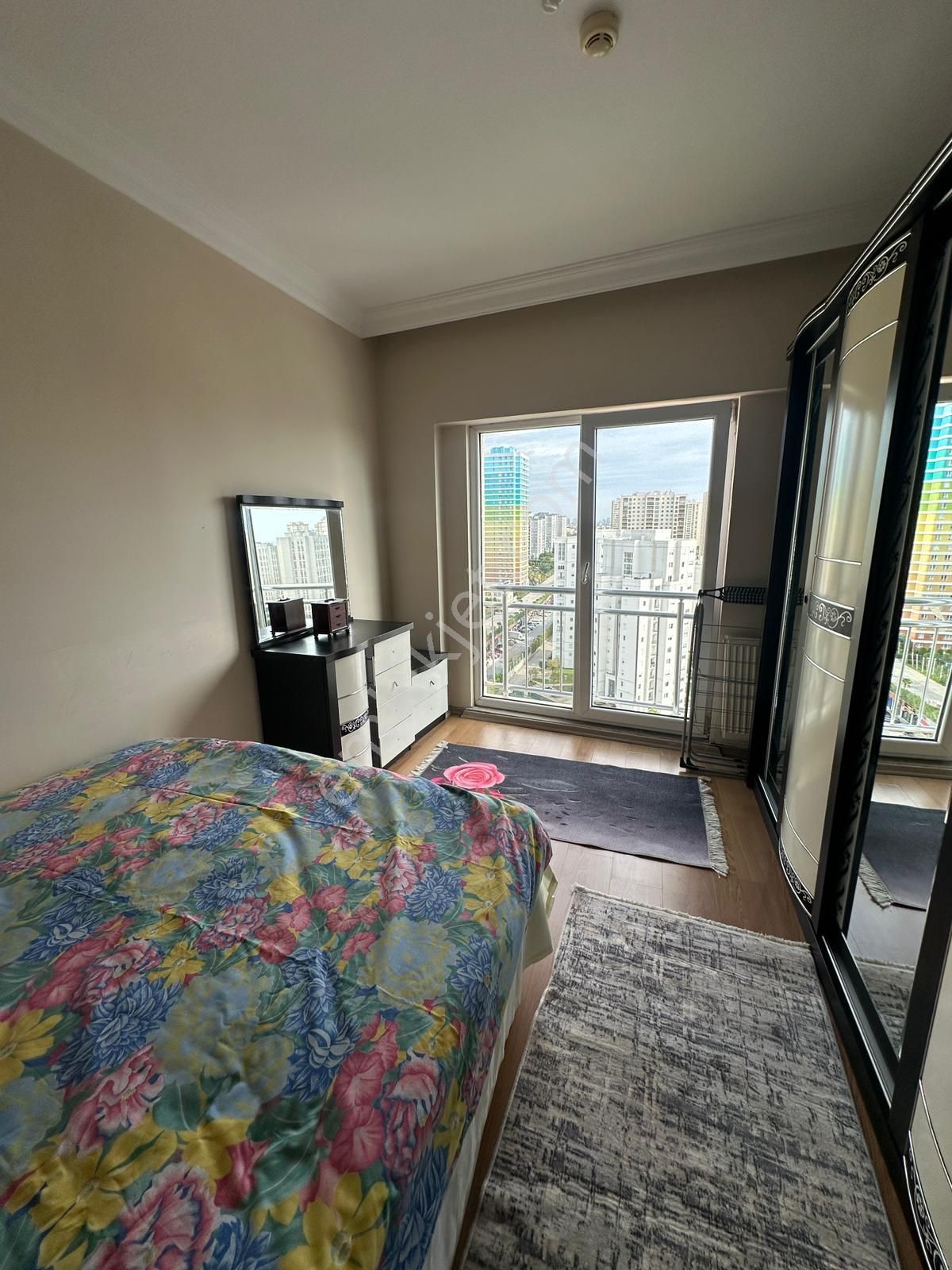 Turyaptan Biristanbul Sitesinde 1+1 Eşyalı Kiralık Daire - Görsel 5