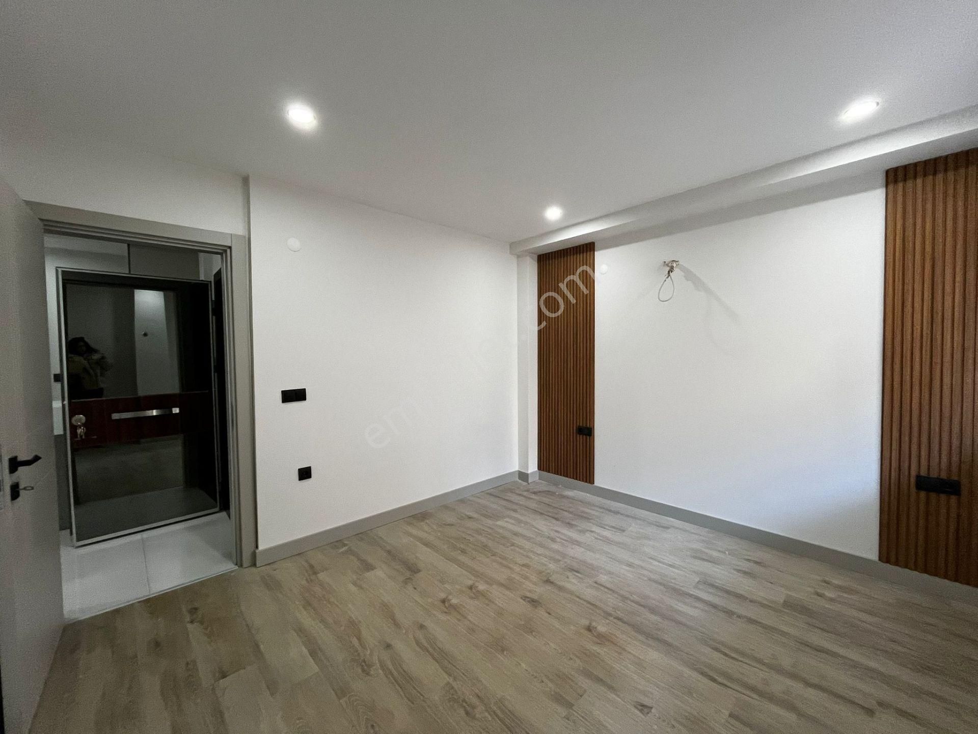 Sıfır Proje İçinde 2+1 Bahçe Katı Daire - Görsel 12