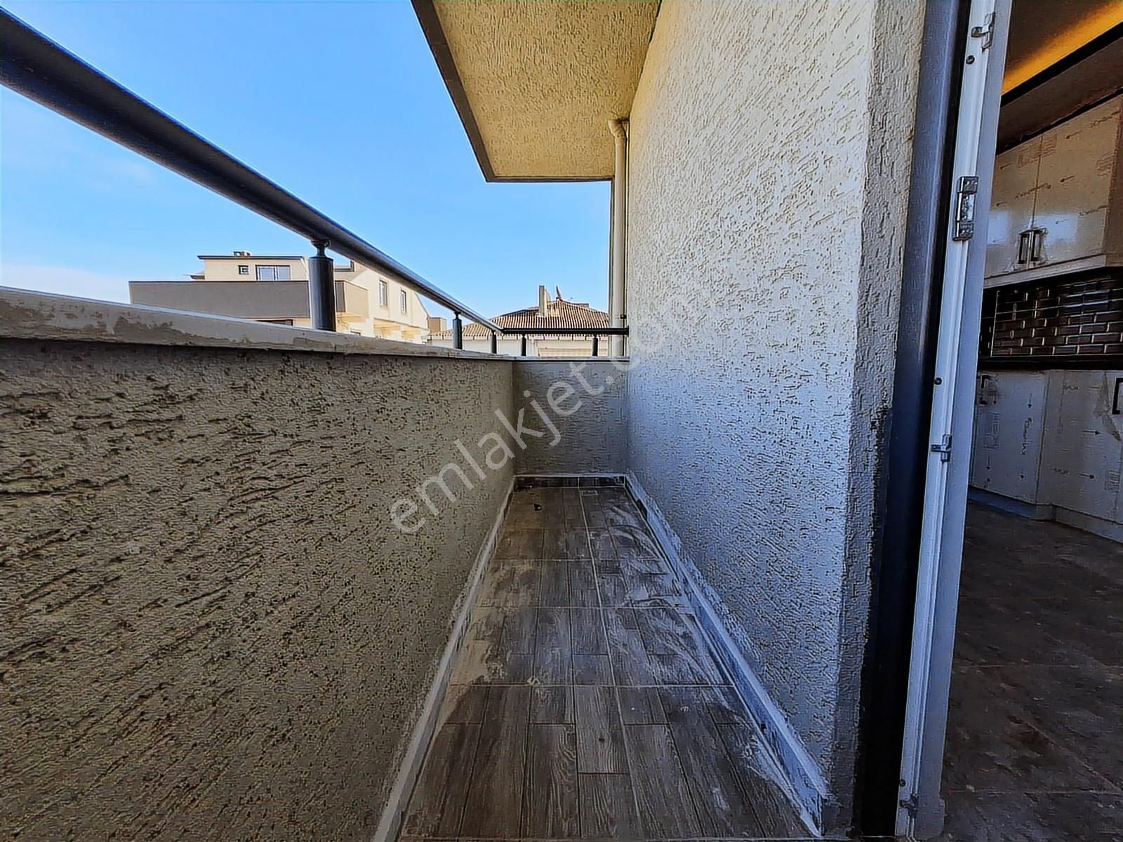 Çayırova Atatürk Mah. 5+1 Çatı Dubleks - Görsel 7