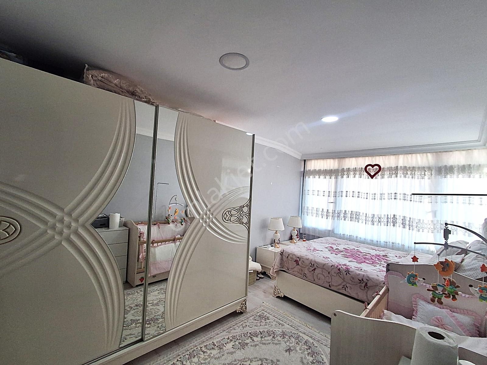 Çift Girişli, İki Aileye Uygun, Deniz Manzaralı Satılık Dubleks - Görsel 24