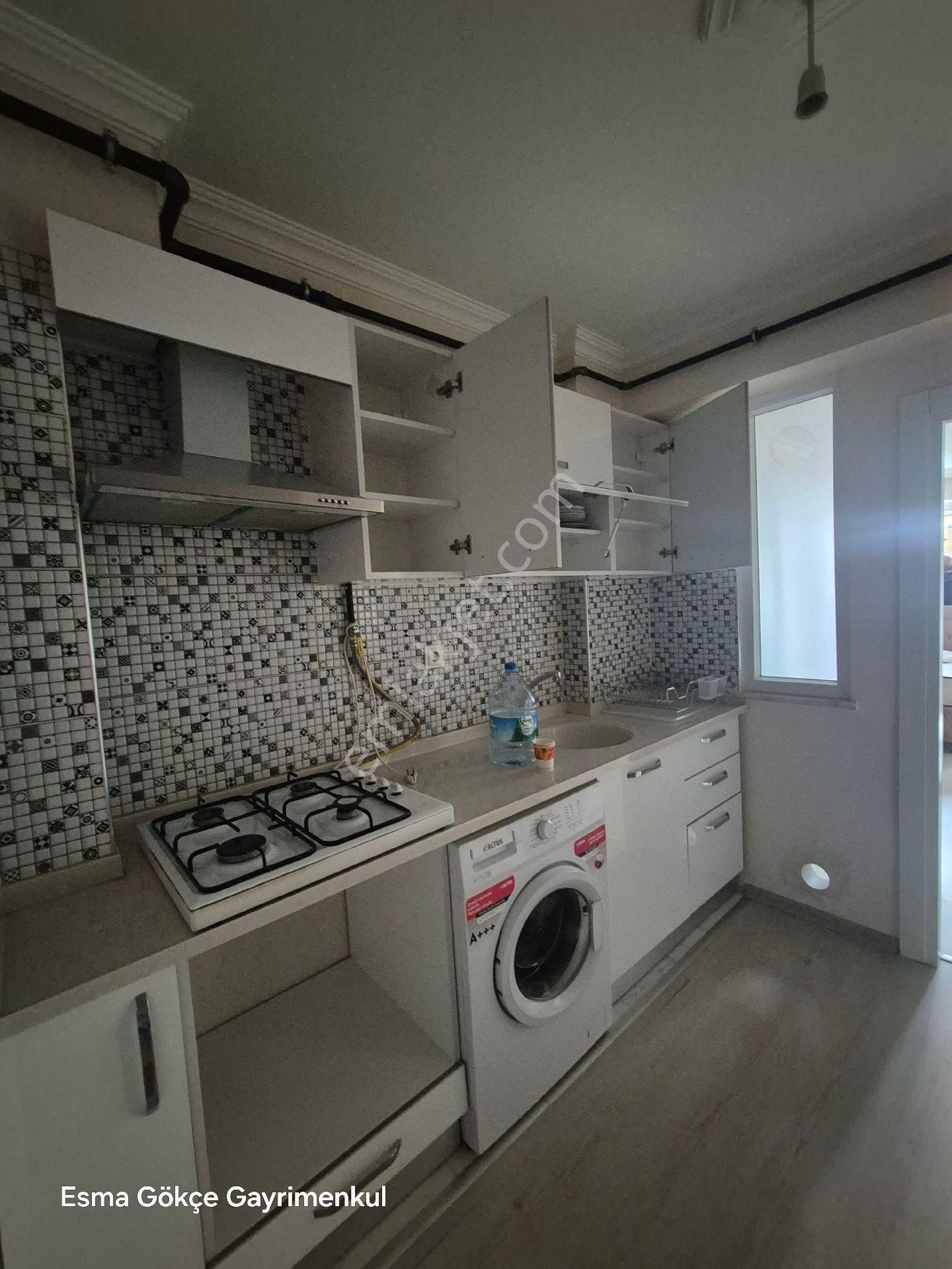 Çamlıca Mahallesinde Kiralık 1+1 Eşyalı Daire - Görsel 15