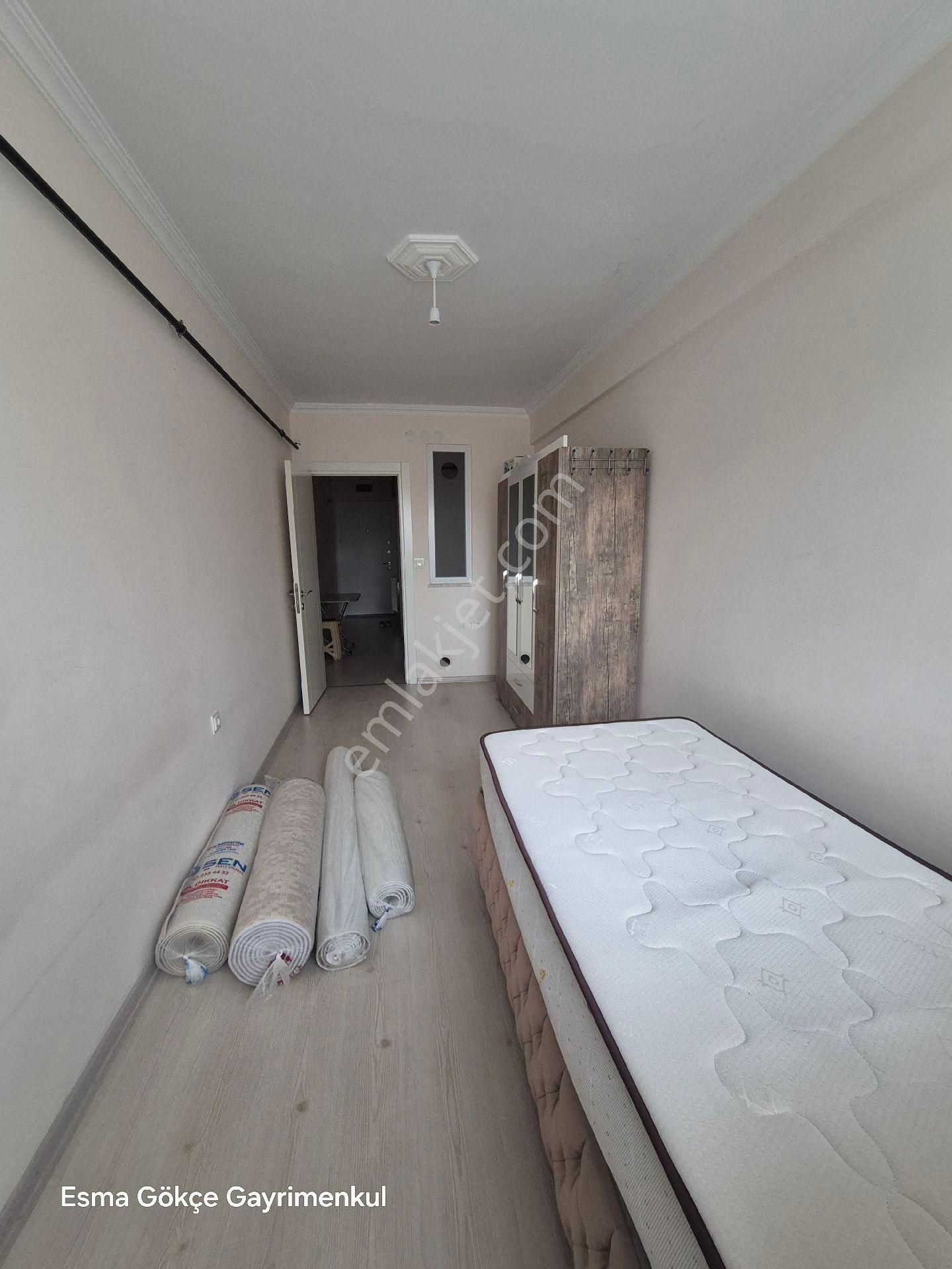 Çamlıca Mahallesinde Kiralık 1+1 Eşyalı Daire - Görsel 17