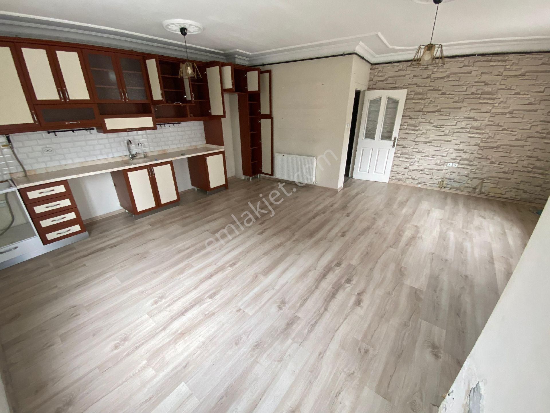 Ra Gayrimenkulden Anıt Mahallesinde Doğalgazlı - Görsel 3