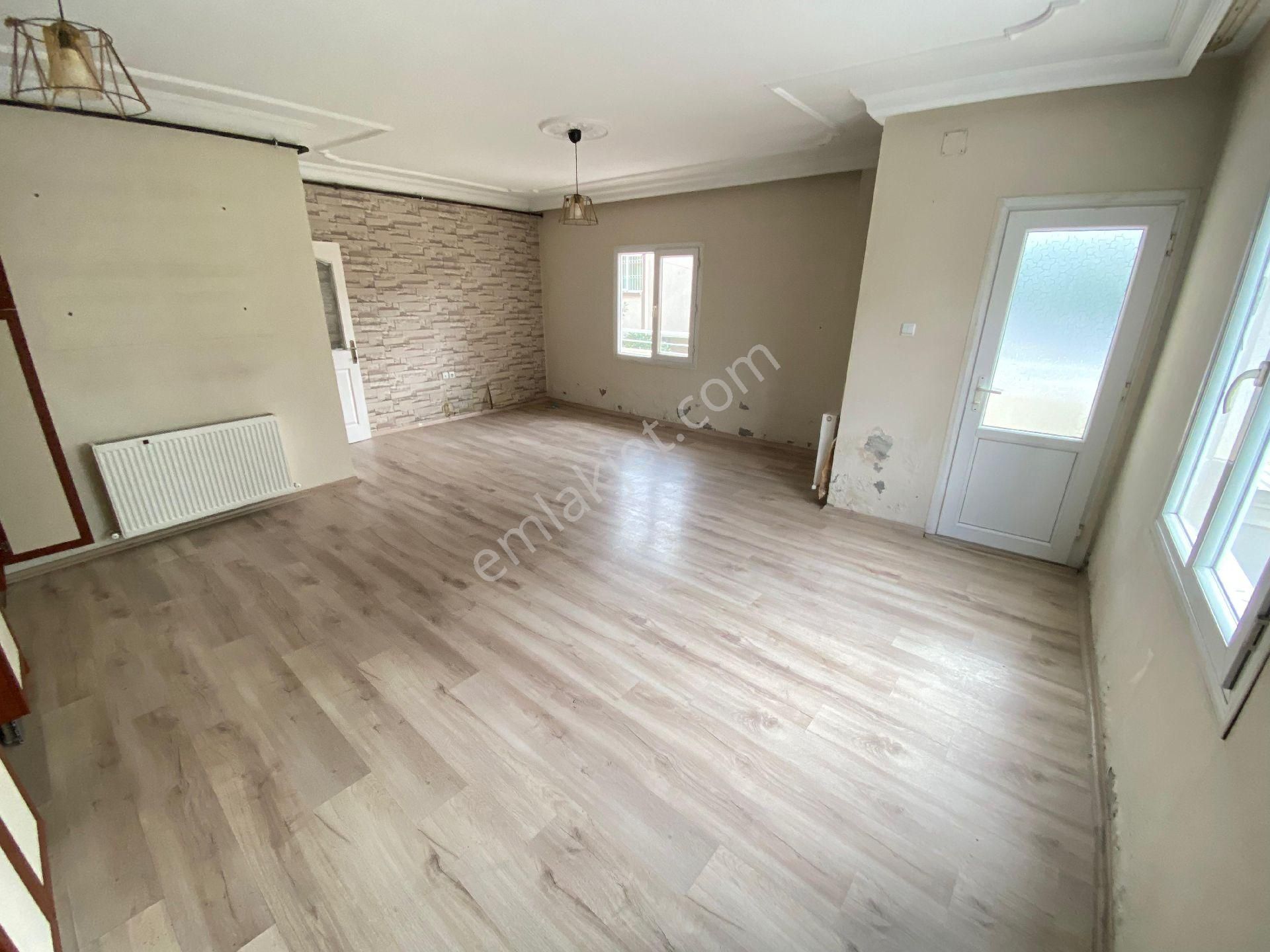 Ra Gayrimenkulden Anıt Mahallesinde Doğalgazlı - Görsel 4