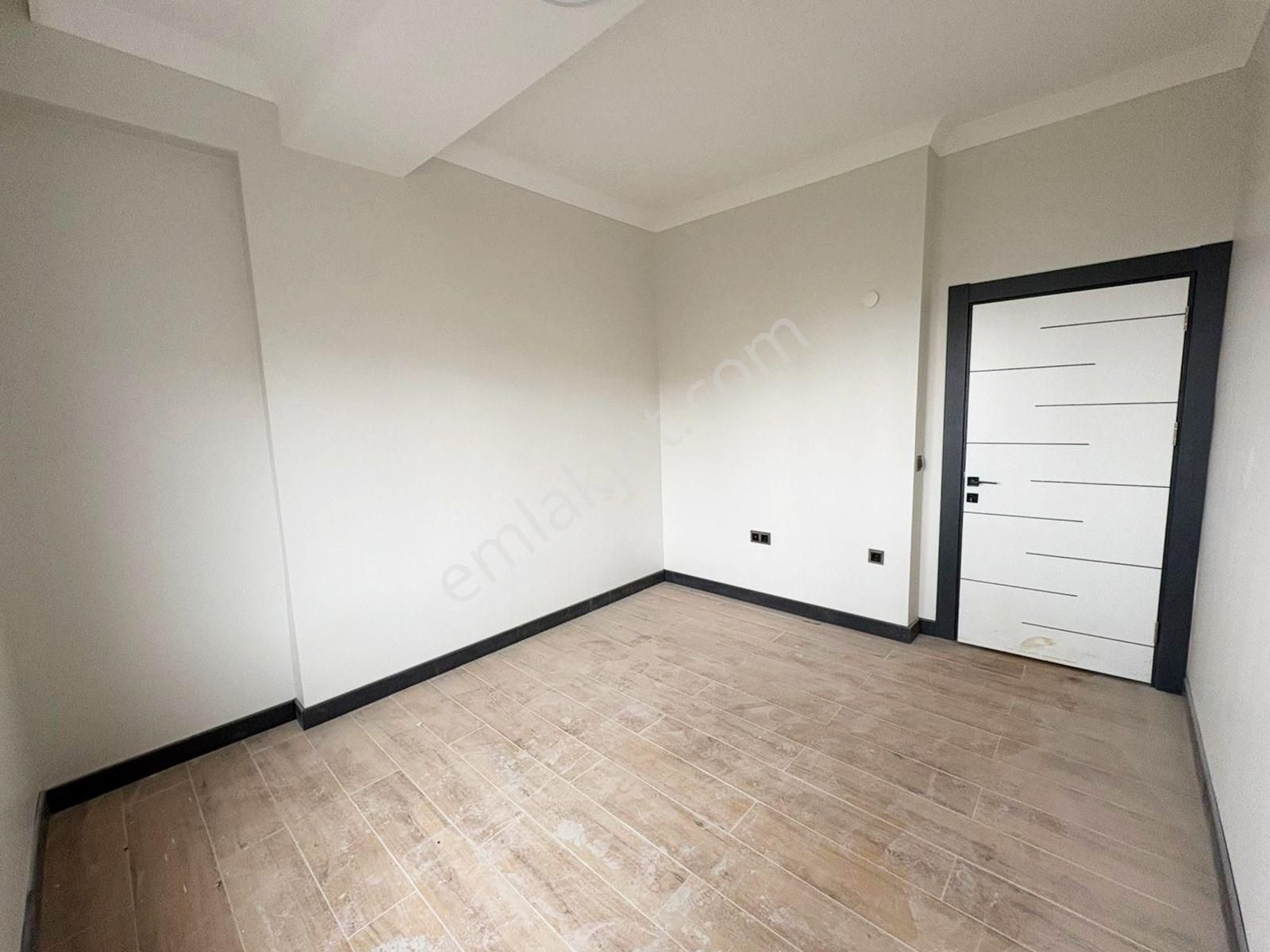 Mertcan'dan Ara Kat Balkonlu 2+1 Sıfır Daire - Görsel 14