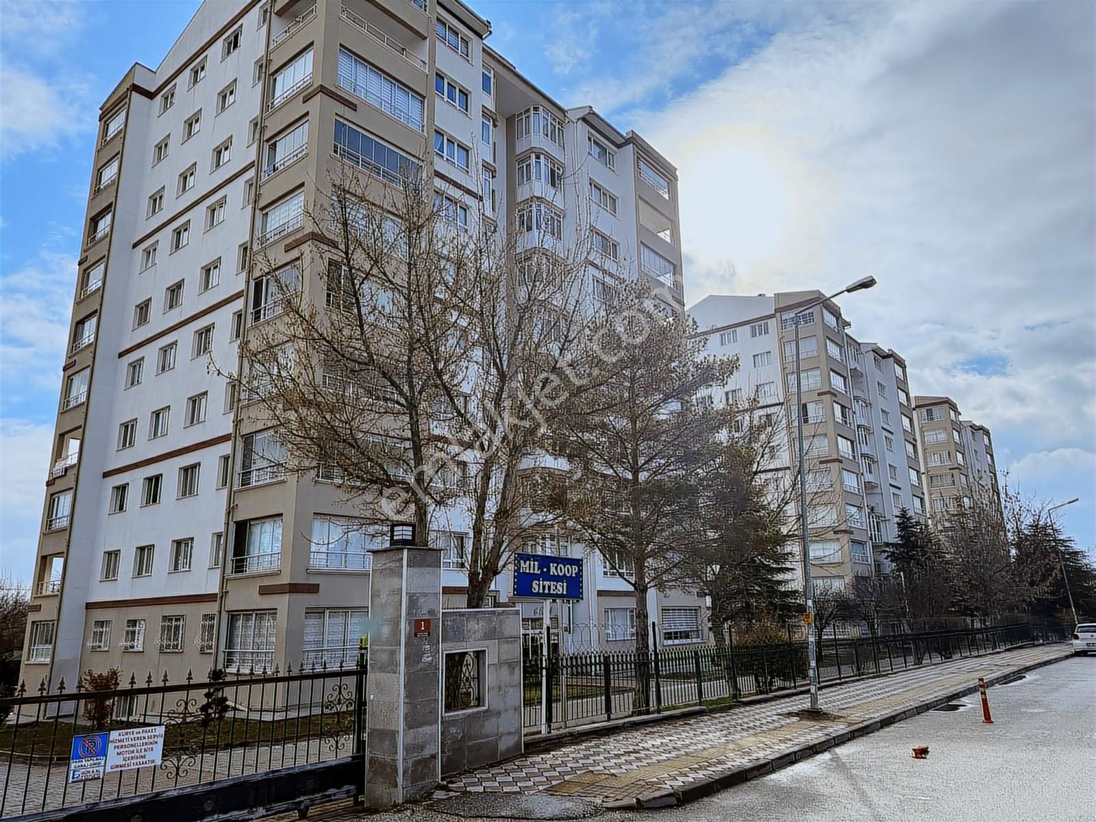Rıza Acar'dan Devlet Mahallesi Mil Koop Sitesinde 2+1 Ara Kat - Görsel 2