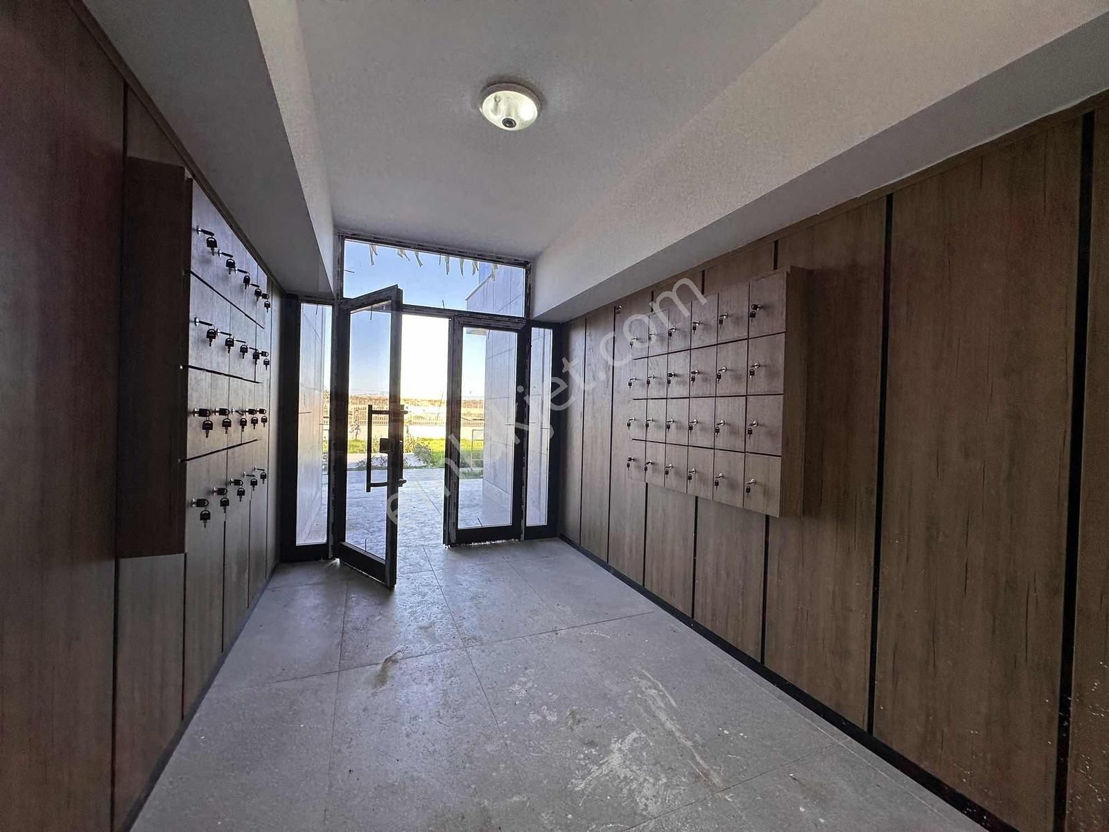 Altıntaş'ta Lara'ya Sınır Muhteşem Konumda Satılık 1+1 - Görsel 4