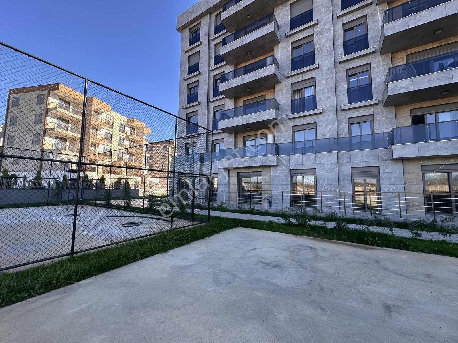 Altıntaş'ta Lara'ya Sınır Muhteşem Konumda Satılık 1+1 - Görsel 17