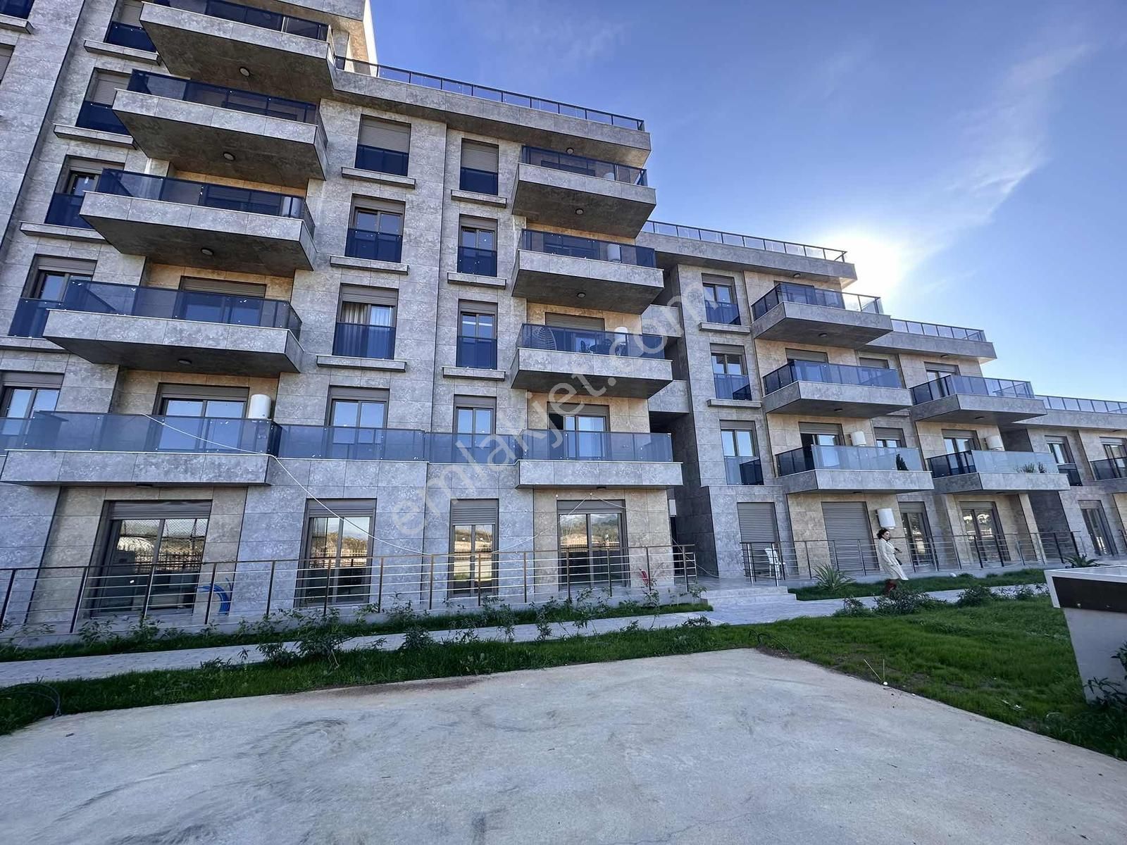 Altıntaş'ta Lara'ya Sınır Muhteşem Konumda Satılık 1+1 - Görsel 24