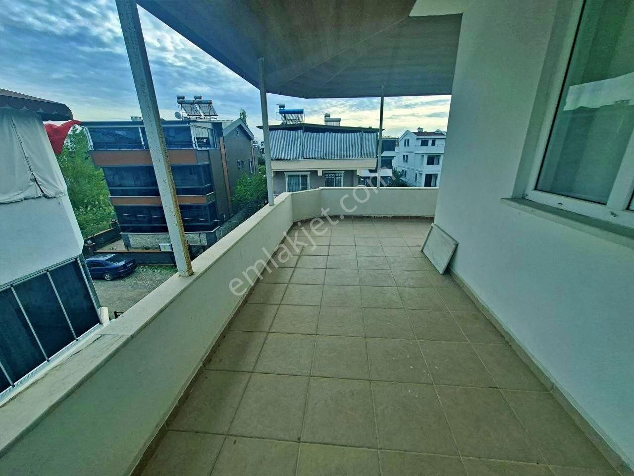 Uytundan Akçay Güre Arası Cemil Temilde Daire Fiyatına 3+1 Villa - Görsel 35