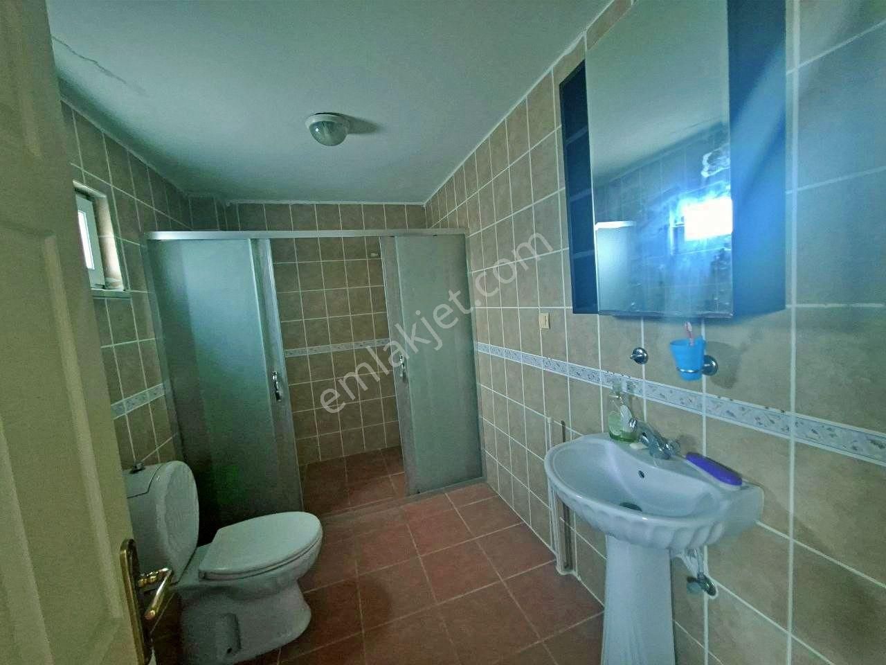 Uytundan Akçay Güre Arası Cemil Temilde Daire Fiyatına 3+1 Villa - Görsel 8