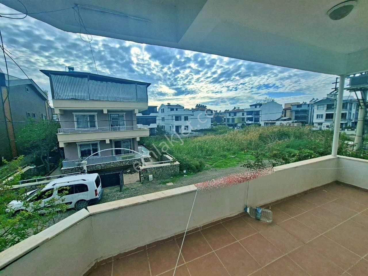 Uytundan Akçay Güre Arası Cemil Temilde Daire Fiyatına 3+1 Villa - Görsel 26