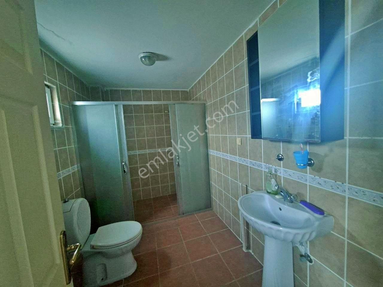 Uytundan Akçay Güre Arası Cemil Temilde Daire Fiyatına 3+1 Villa - Görsel 22