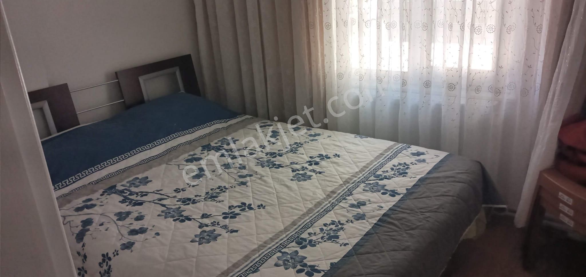 Edremit Altınkum Merkezde Buse Emlaktan Eşyalı 3+1 Kiralık Daire - Görsel 2