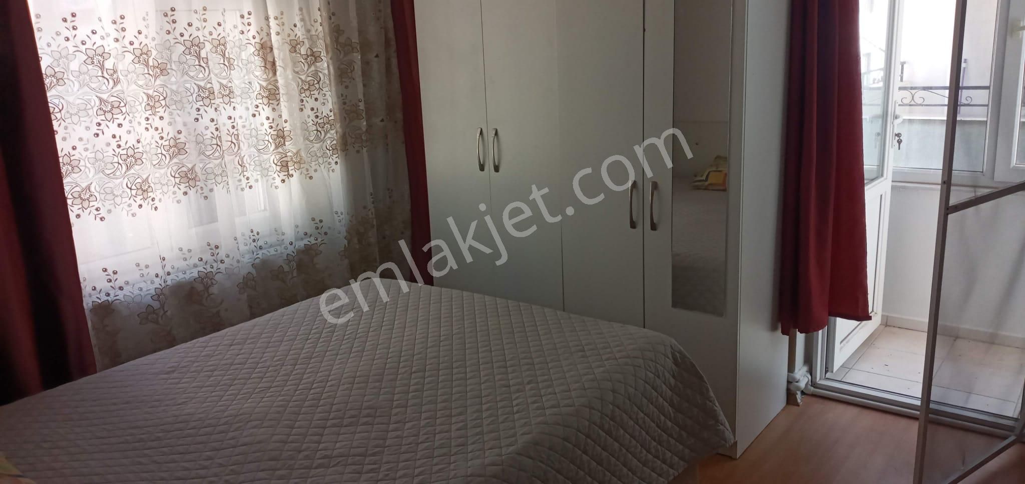 Edremit Altınkum Merkezde Buse Emlaktan Eşyalı 3+1 Kiralık Daire - Görsel 3