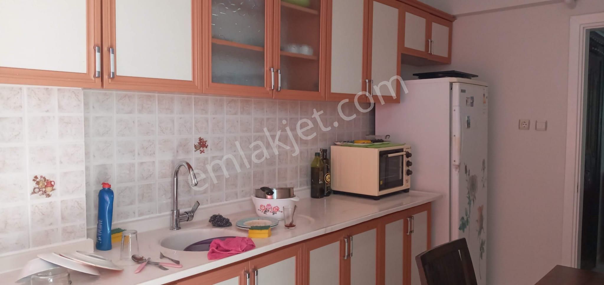 Edremit Altınkum Merkezde Buse Emlaktan Eşyalı 3+1 Kiralık Daire - Görsel 15