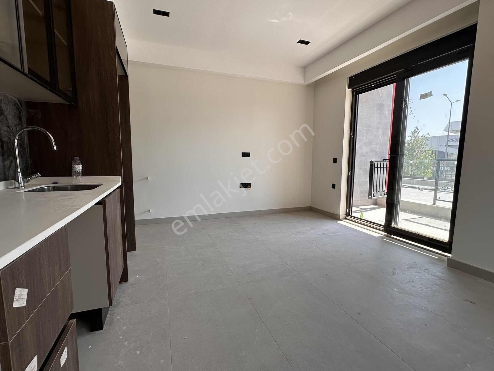 Altıntaş Cadde Üstünde Saraç İnşaatta Satılık 2+1 Daire - Görsel 9