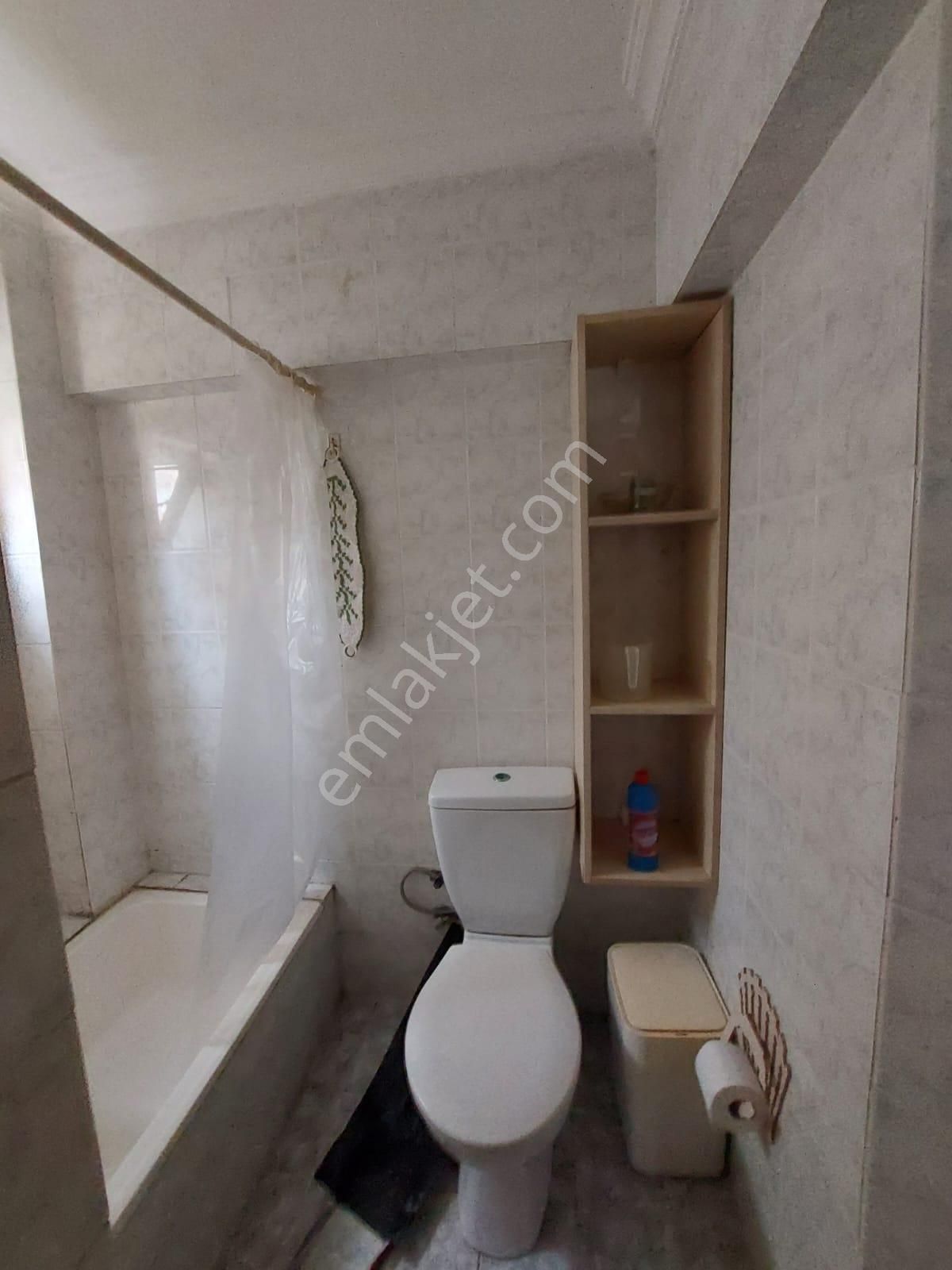 Mertcan Dan Hürriyet Mah Balkonlu 3+1 Eşyalı Kiralık Dubleks - Görsel 16