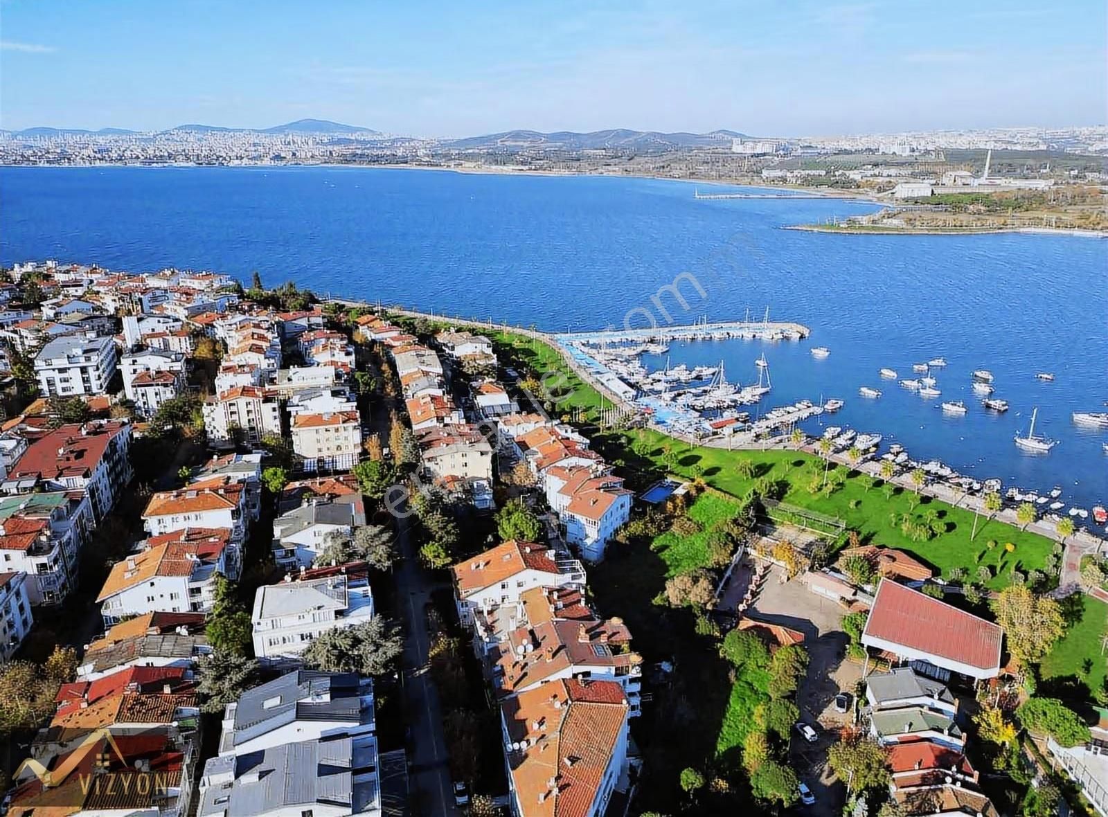 Vizyon Emlak'tan Cami Mh Beton Yola Cepe 6.600 M2 Tarla - Görsel 5