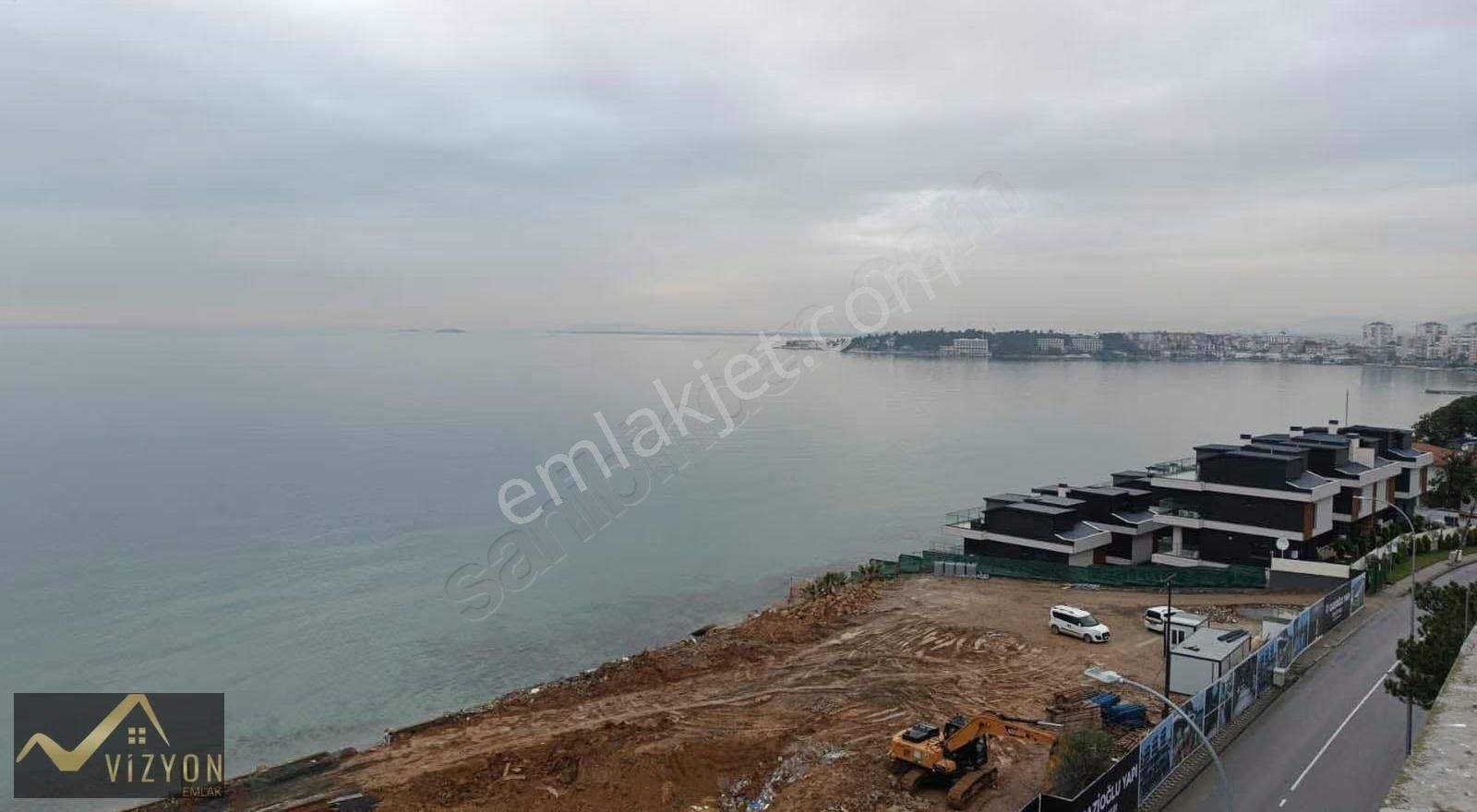 Vizyon Emlak'tan Yelkenkayada Plaja Sahile Yakın 1+1 Daire