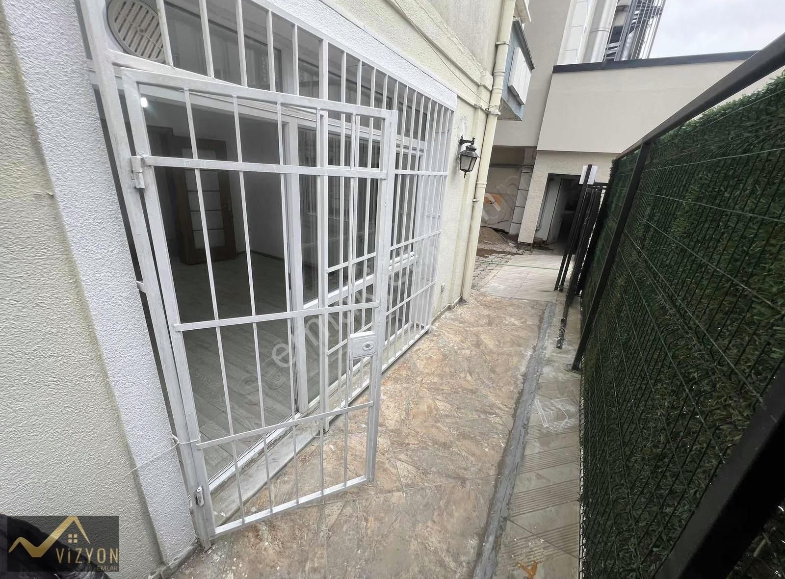 Vizyon Emlak'tan Yelkenkayada Plaja Sahile Yakın 1+1 Daire - Görsel 18