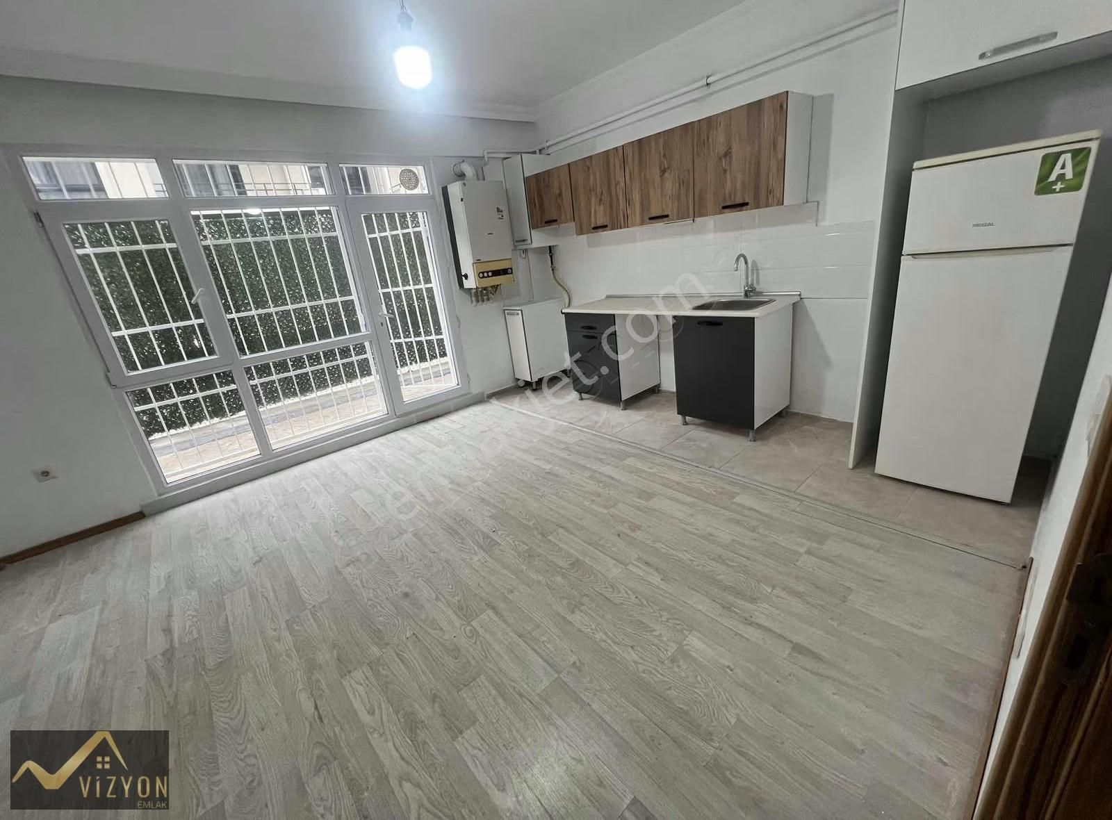 Vizyon Emlak'tan Yelkenkayada Plaja Sahile Yakın 1+1 Daire - Görsel 24