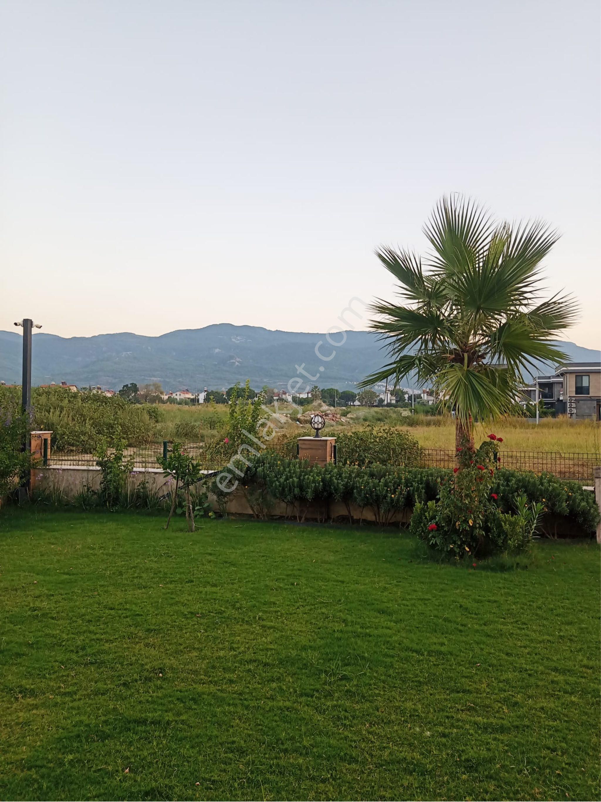 Davutlar'da Denize 650 Metre Mesafede 4+1 Satılık Villa - Görsel 22