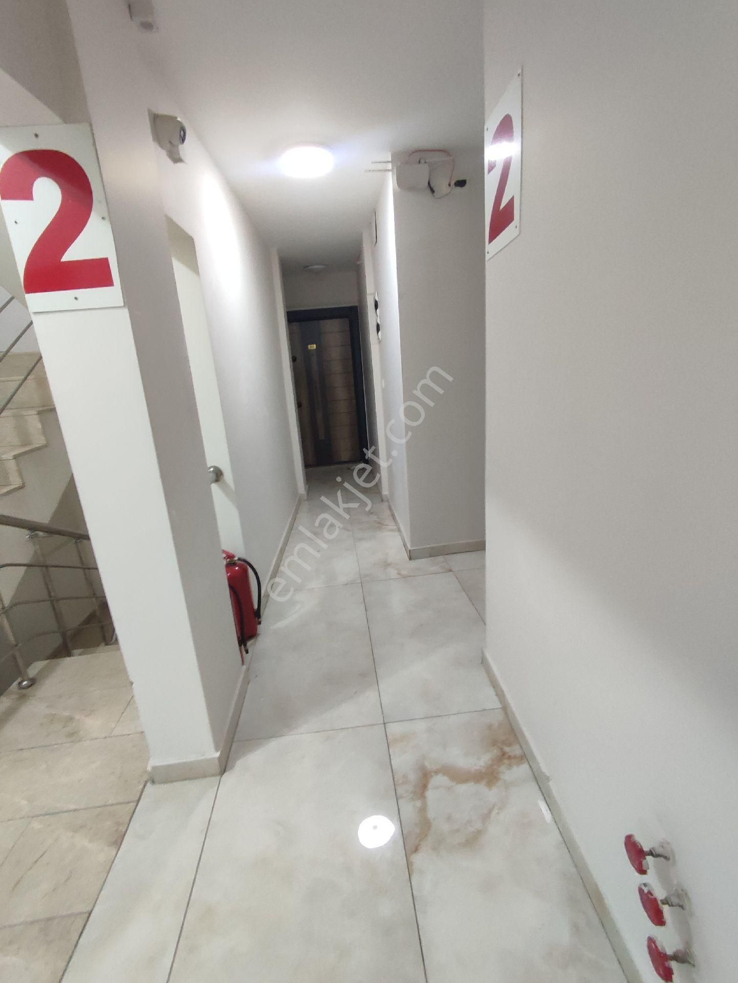 Baraj Yoluda Eşyalı Daire 1+1 - Görsel 9