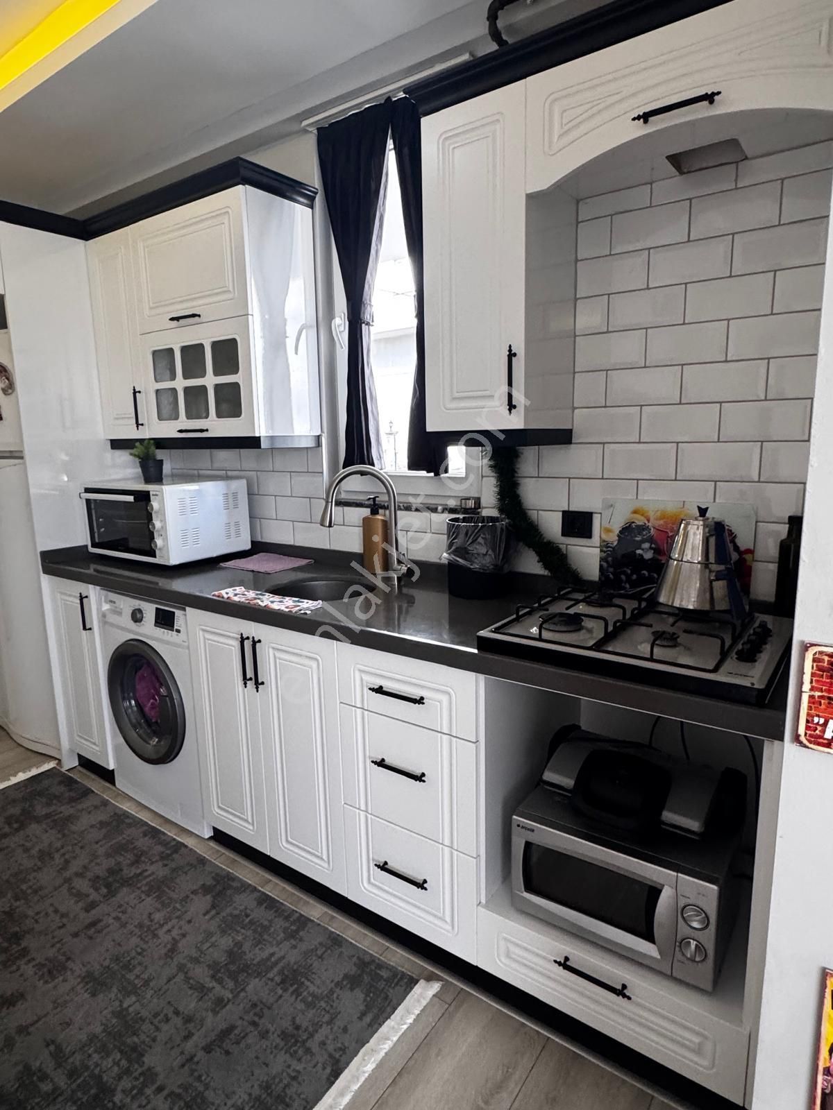 Truva// Onur'dan Körfezde Tramvaya Yakın 1+1 Daire - Görsel 8