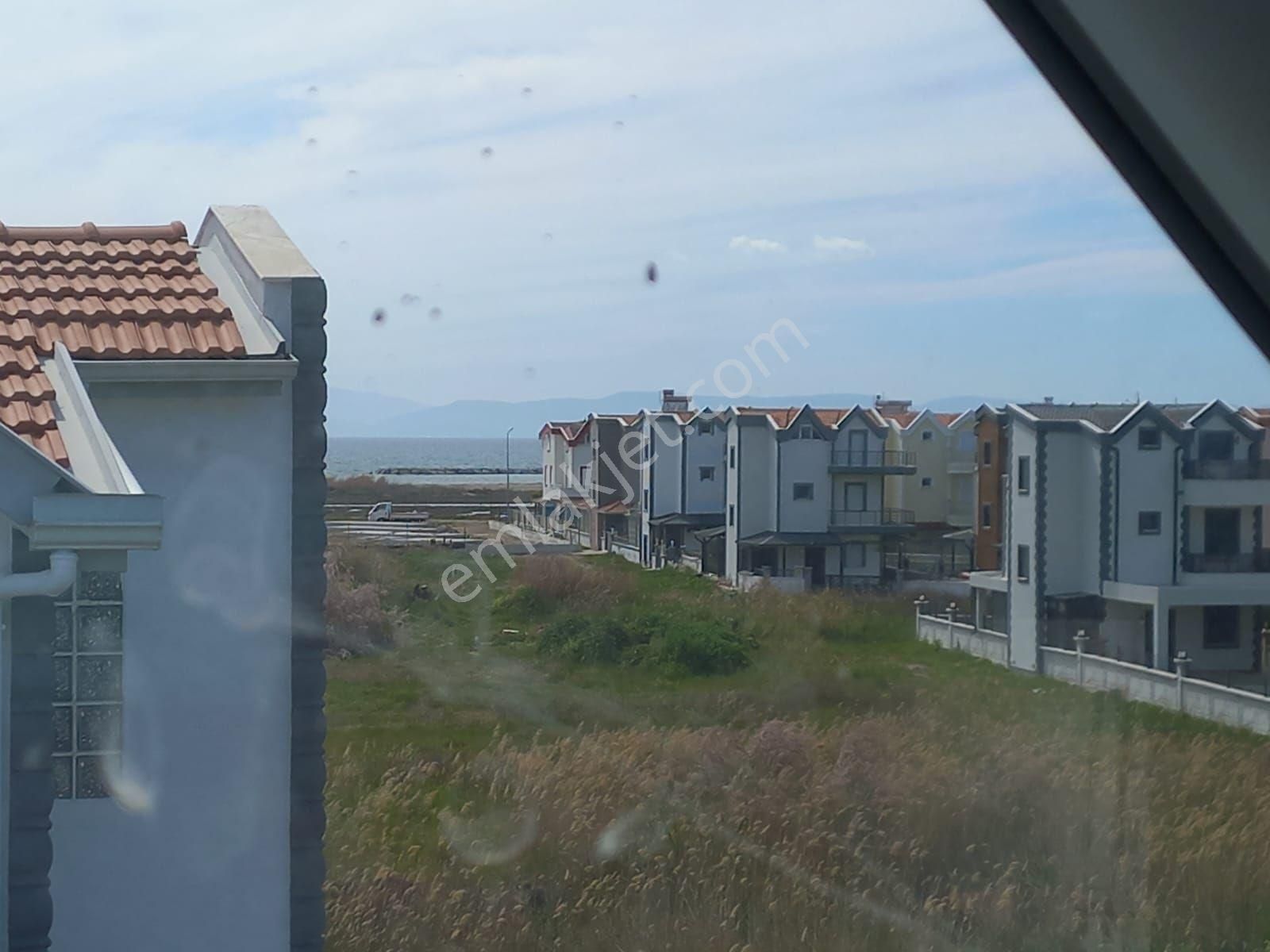 Taş Emlak'tan Altınova Sahilde 5+1 Sıfır Tripleks - Görsel 32