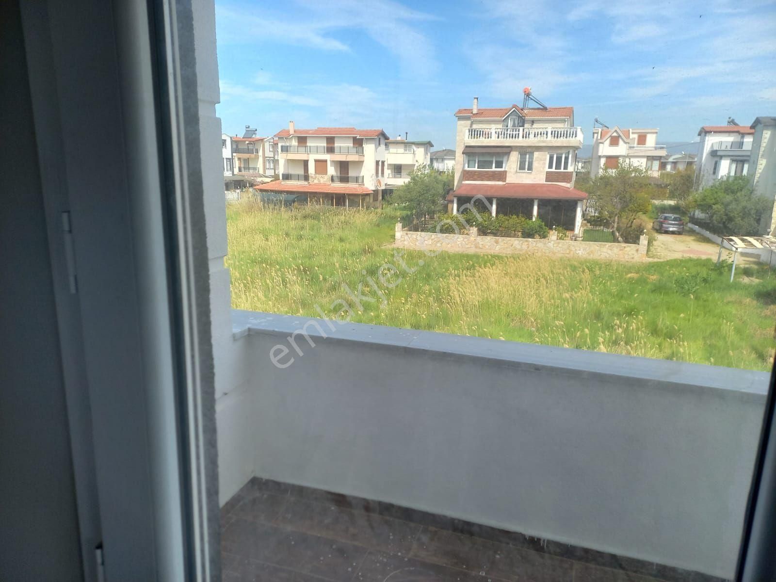 Taş Emlak'tan Altınova Sahilde 5+1 Sıfır Tripleks - Görsel 29