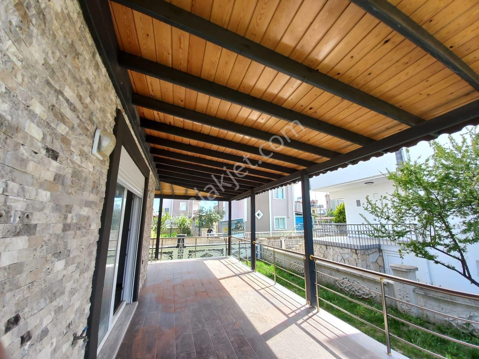 Taş Emlak'tan Altınova Sahilde 5+1 Sıfır Tripleks - Görsel 14