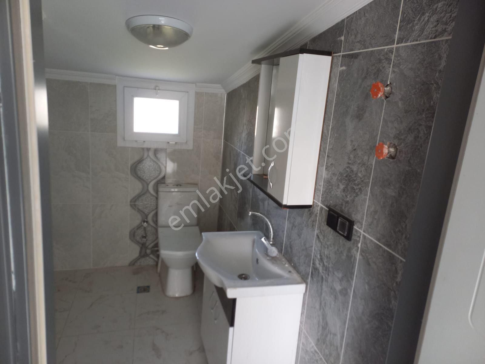 Taş Emlak'tan Altınova Sahilde 5+1 Sıfır Tripleks - Görsel 26