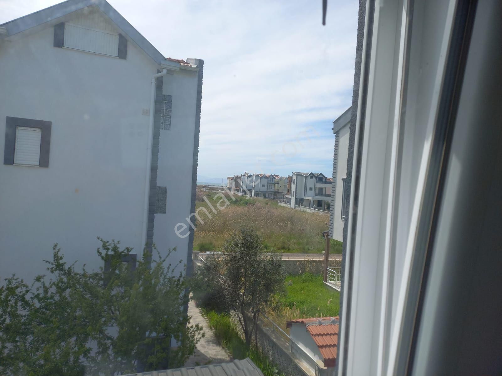 Taş Emlak'tan Altınova Sahilde 5+1 Sıfır Tripleks - Görsel 31