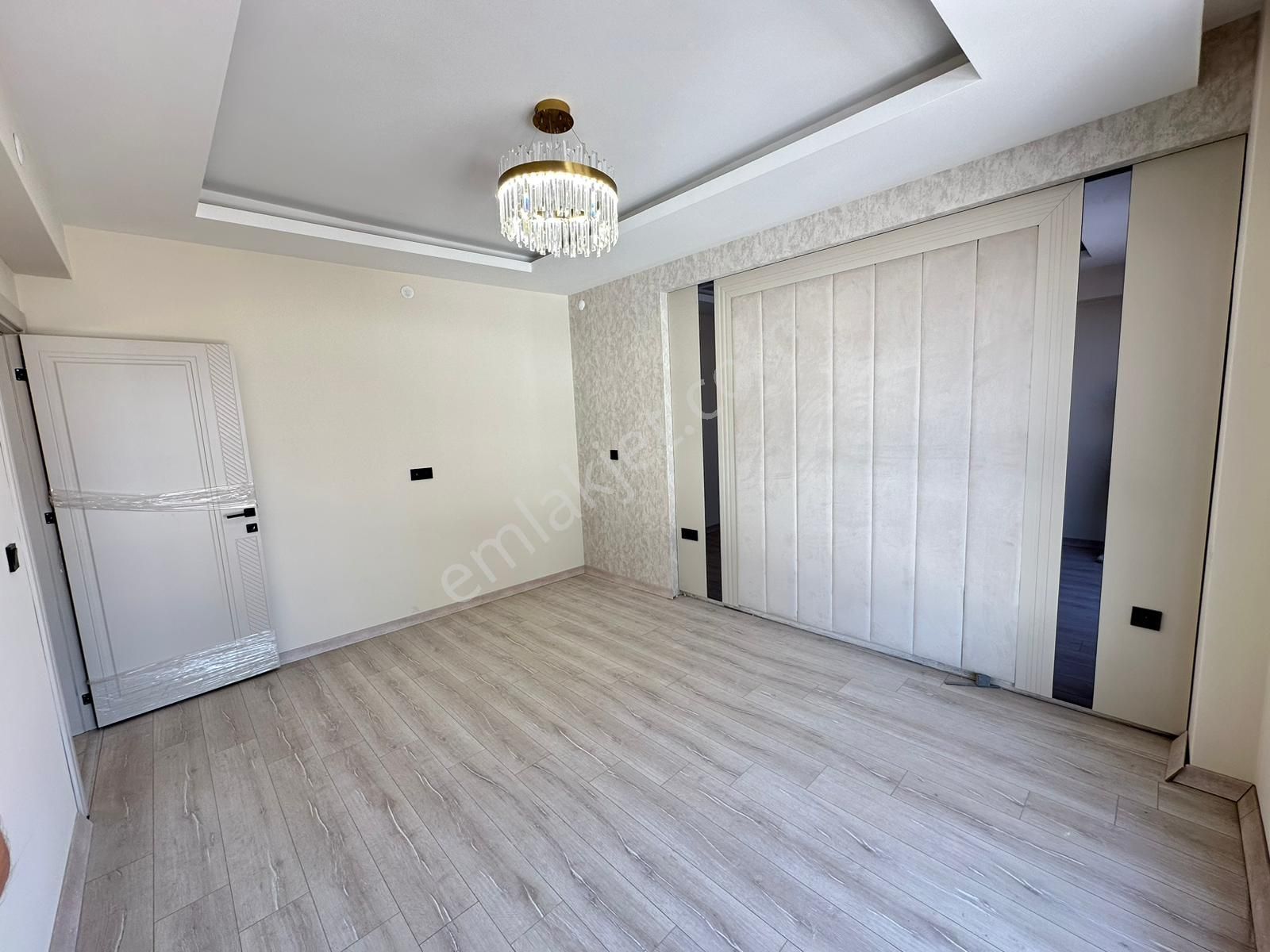 Yeni Cezaevi Karşısı Satılık Ultra Lüks 2,5+1 Daire - Görsel 13