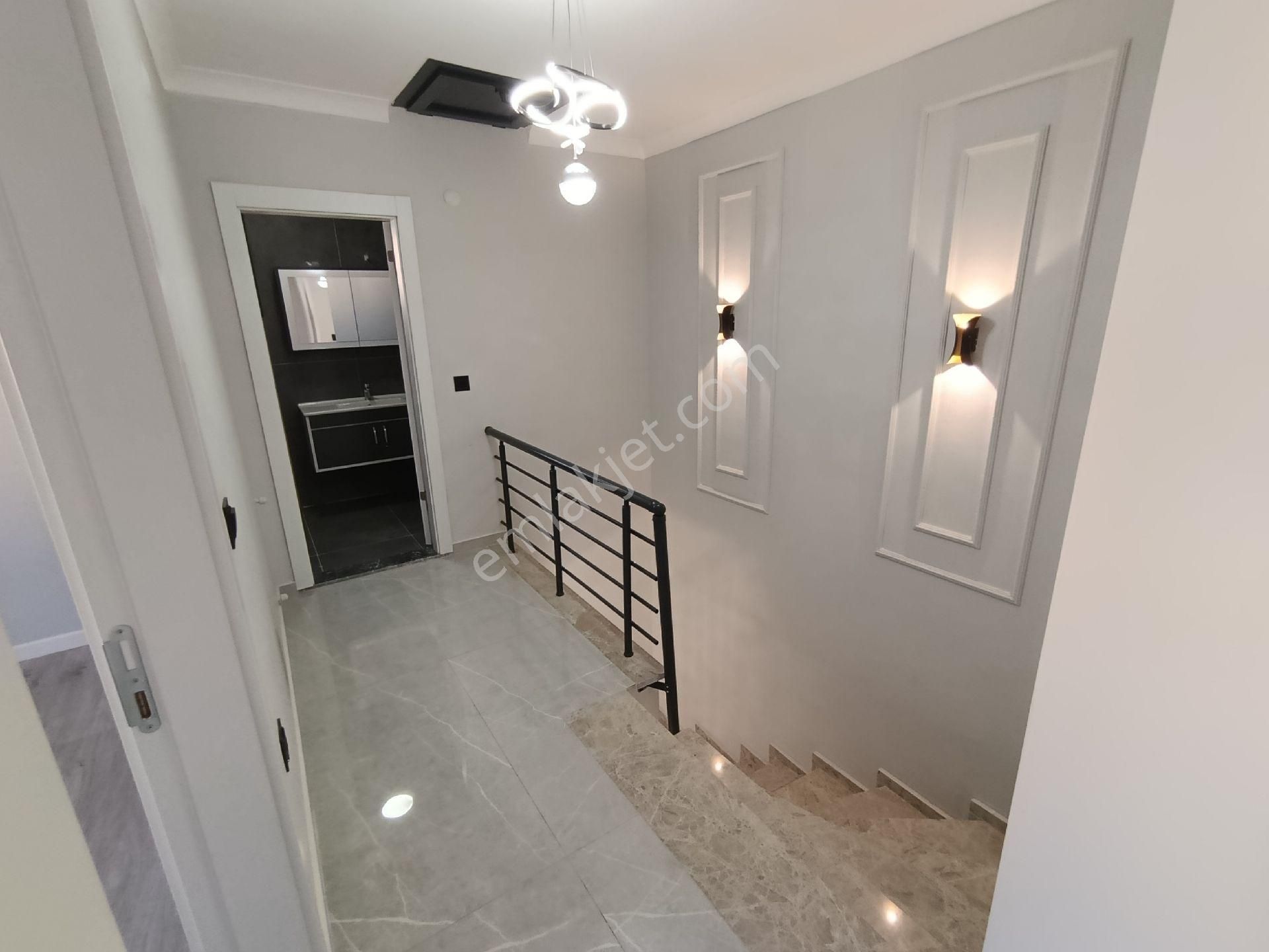 Taş Emlak'tan Plaja Yakın Site İçinde Oturuma Hazır Yazlıklar - Görsel 27