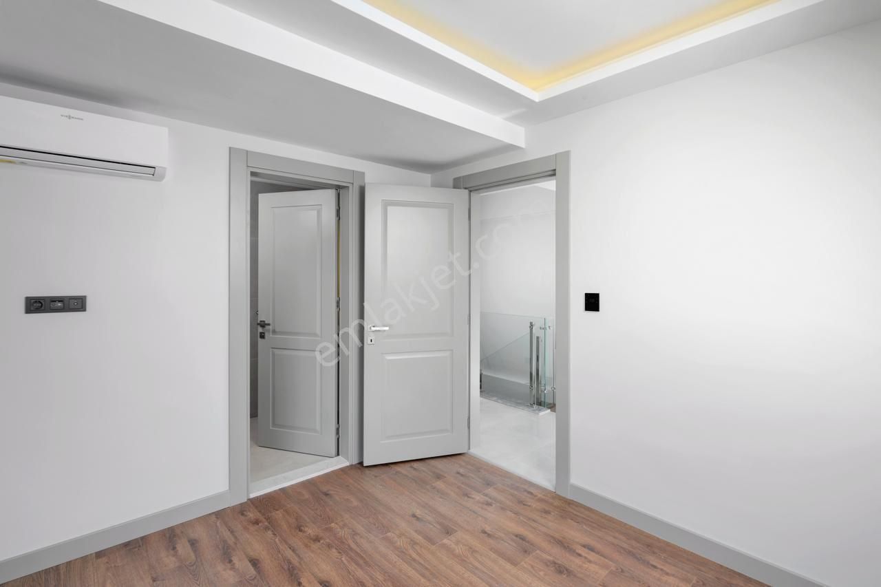 Soğucak'ta Deniz Manzaralı 4+1 Müstakil Lüx Satılık Villa - Görsel 15